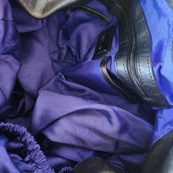 Dan Azan Sling Bag "EUC" - Picture 2 of 16